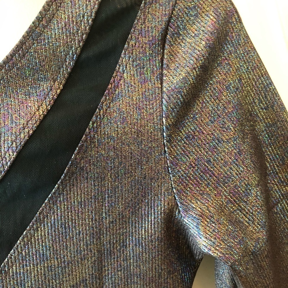 Koral Metallic One Sleeve Bodysuit - Picture 5 of 16